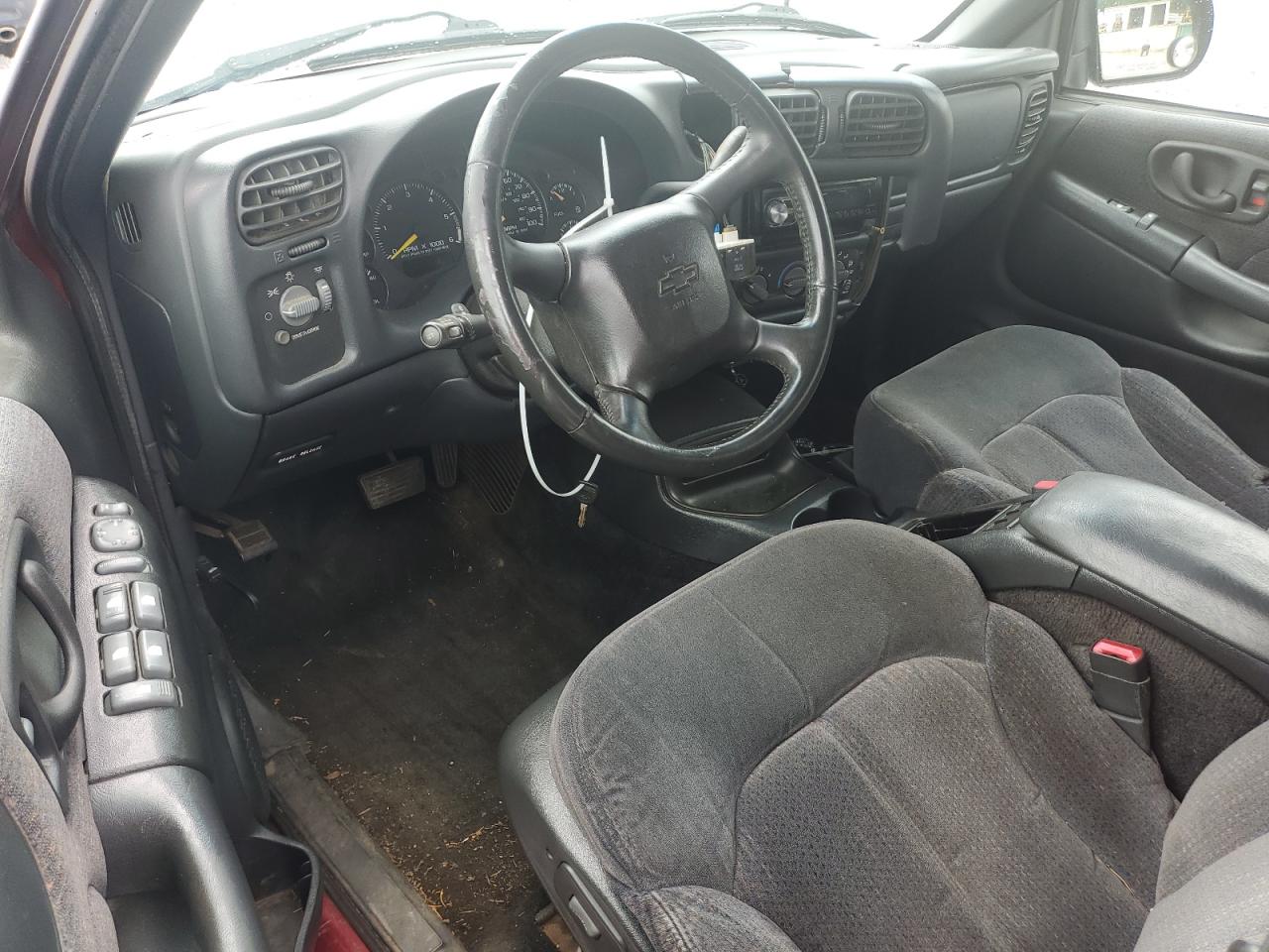 2001 Chevrolet Blazer VIN: 1GNDT13W312223614 Lot: 63895764