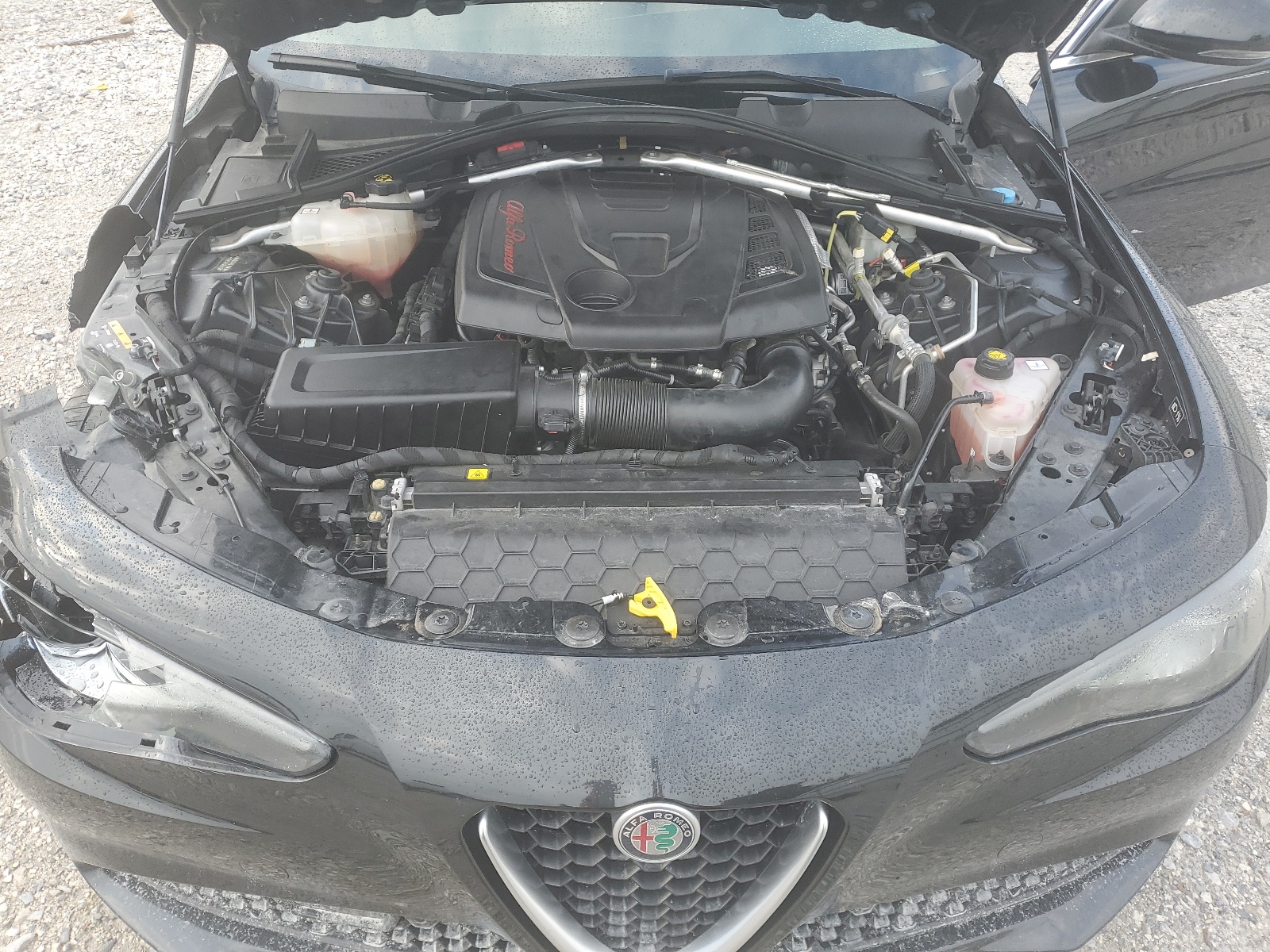 ZARFAECN2J7565859 2018 Alfa Romeo Giulia Ti