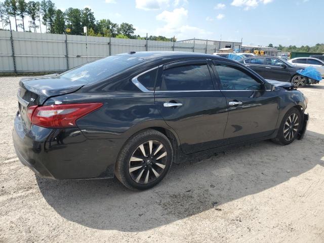  NISSAN ALTIMA 2018 Czarny