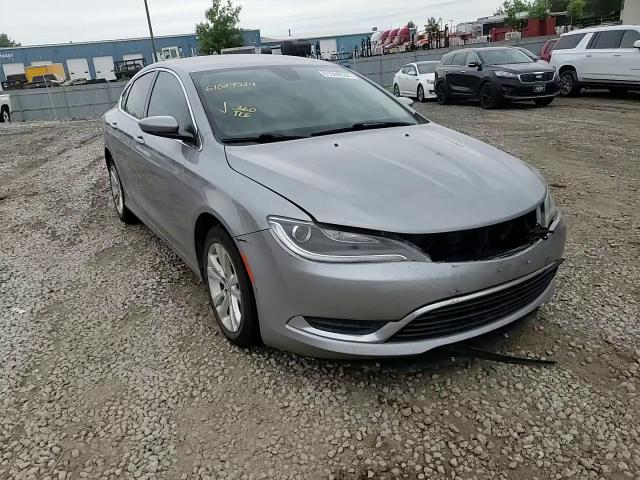 2015 Chrysler 200 Limited VIN: 1C3CCCAB1FN738556 Lot: 61029534