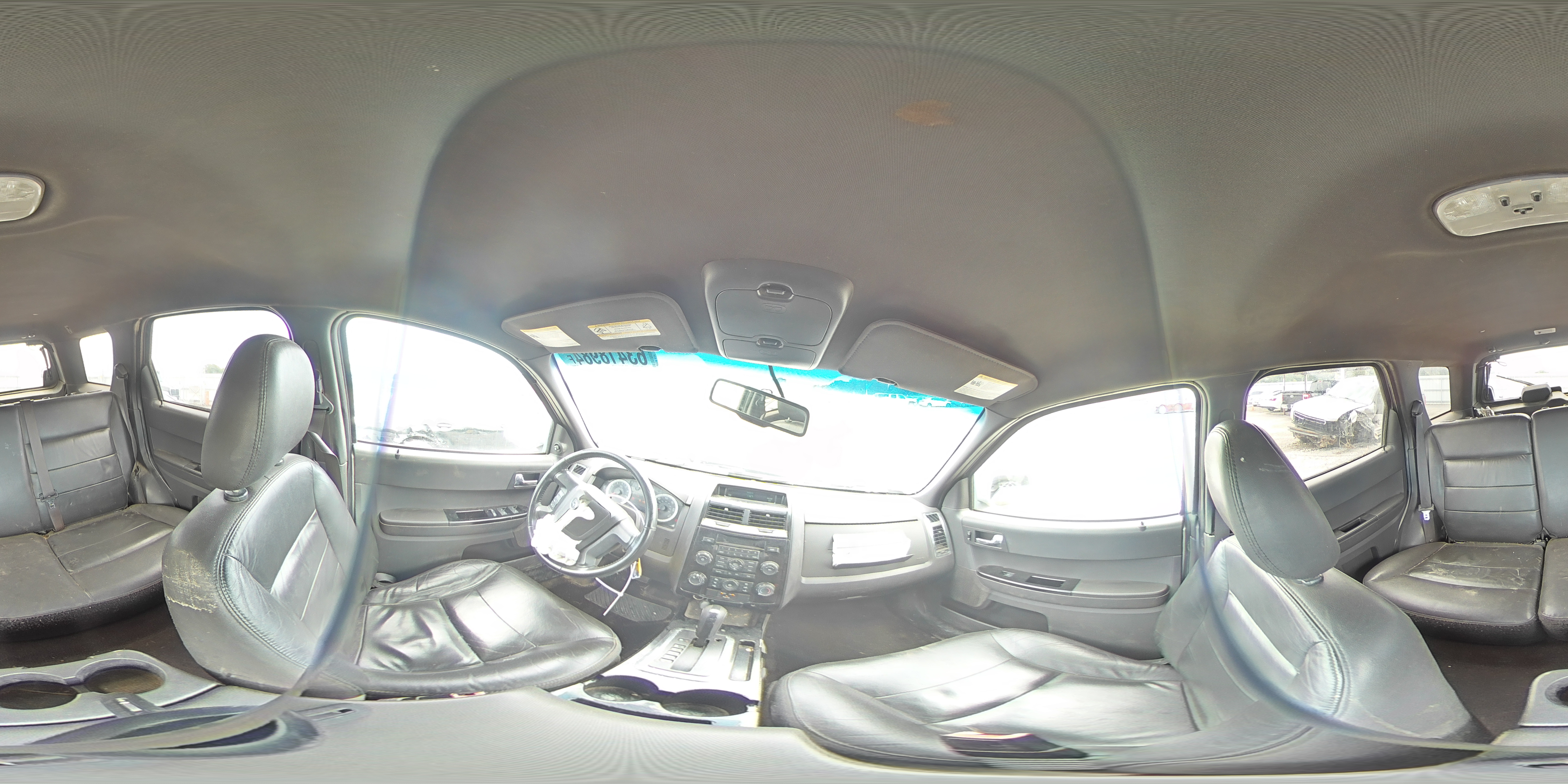 2008 Ford Escape Limited VIN: 1FMCU94128KE67800 Lot: 63418984