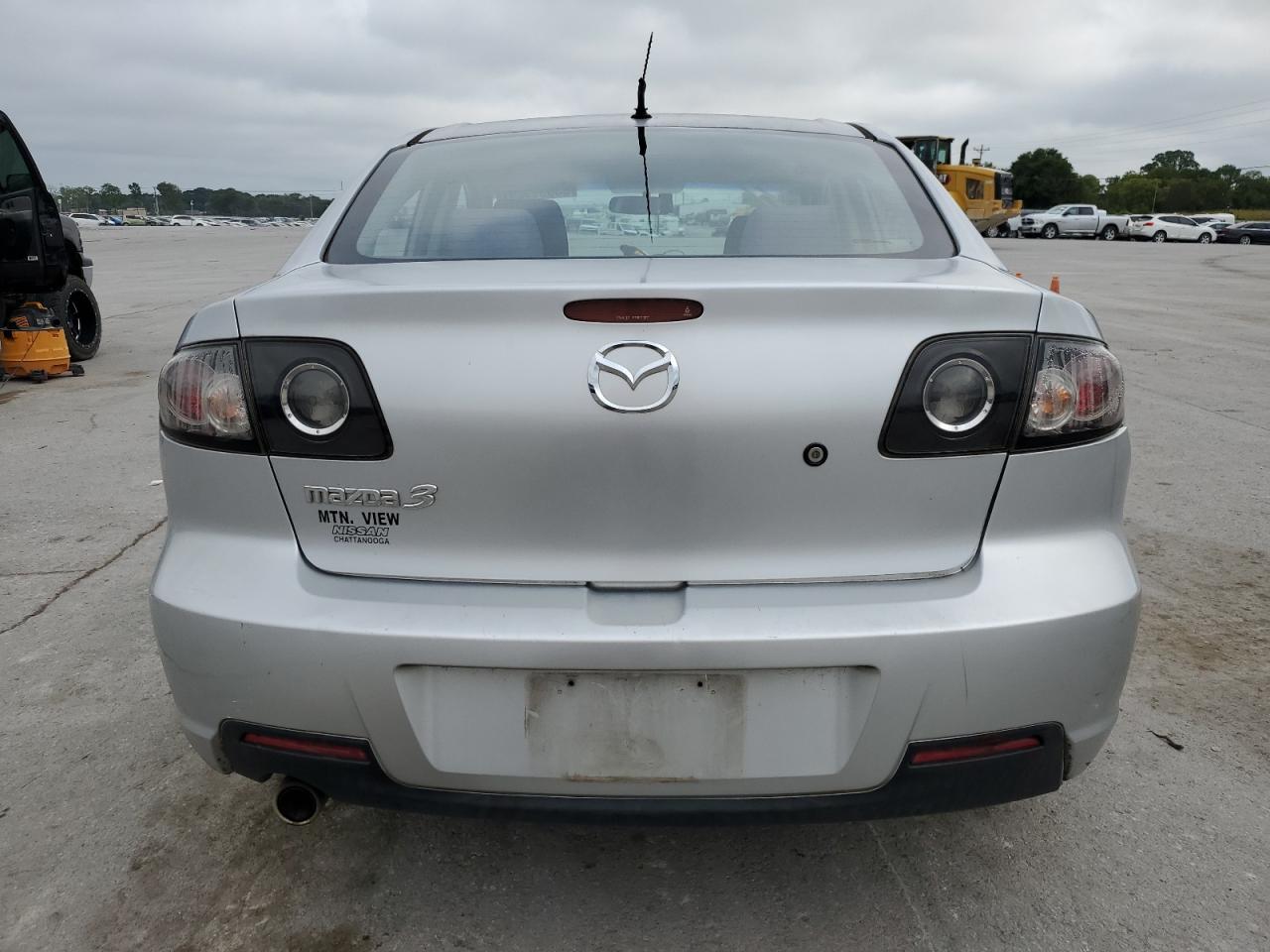 2007 Mazda 3 I VIN: JM1BK12F471750483 Lot: 63899324