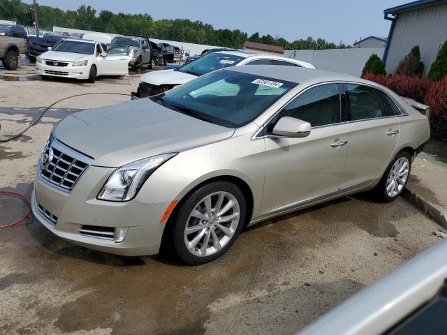 2013 Cadillac Xts Luxury Collection for Sale in Louisville, KY - Rear End