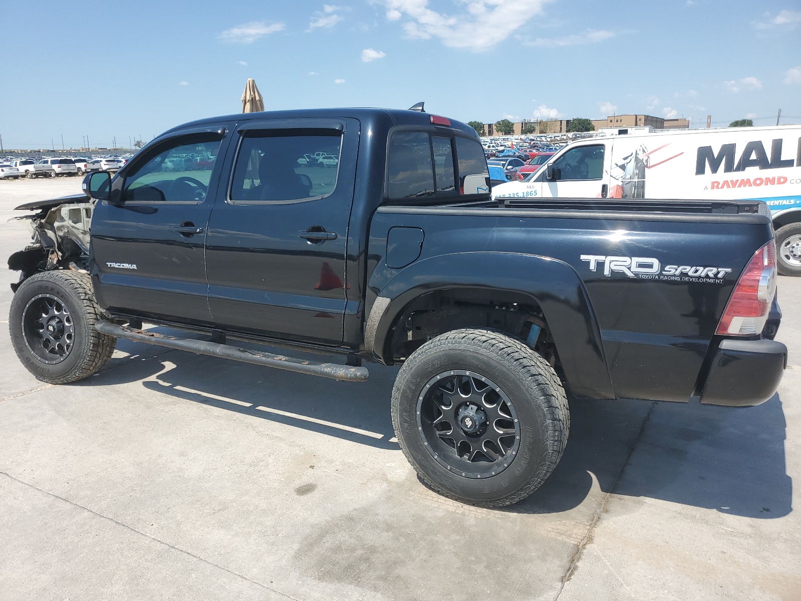 5TFJU4GNXFX083910 2015 Toyota Tacoma Double Cab Prerunner