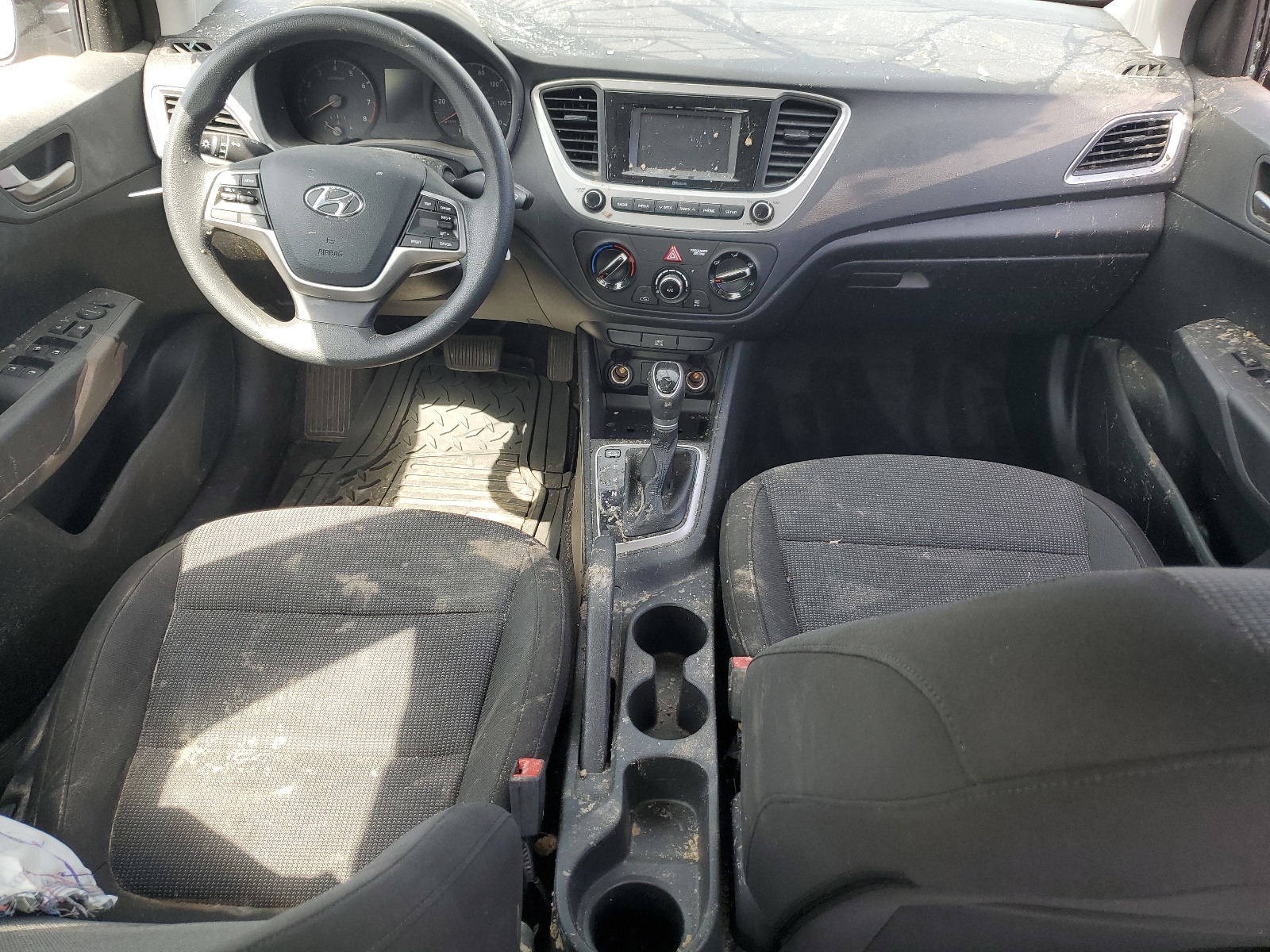 3KPC24A60ME150723 2021 Hyundai Accent Se