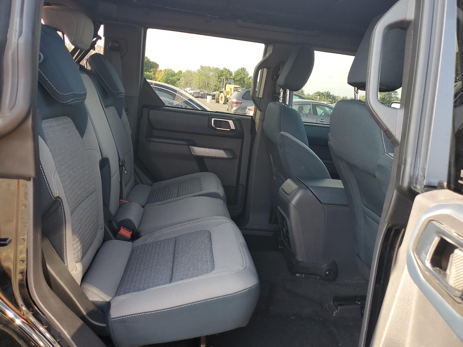 1FMDE5BH8PLB30082 2023 Ford Bronco Base