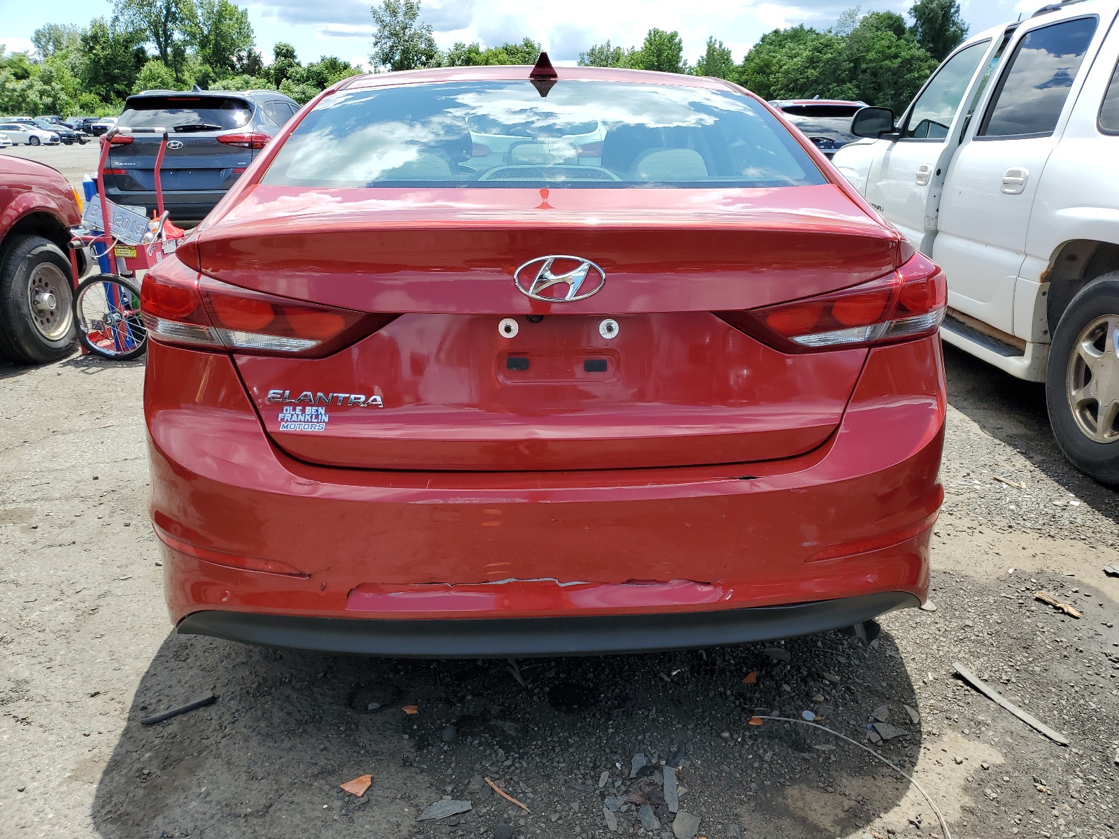 2018 Hyundai Elantra Sel vin: 5NPD84LF0JH301552