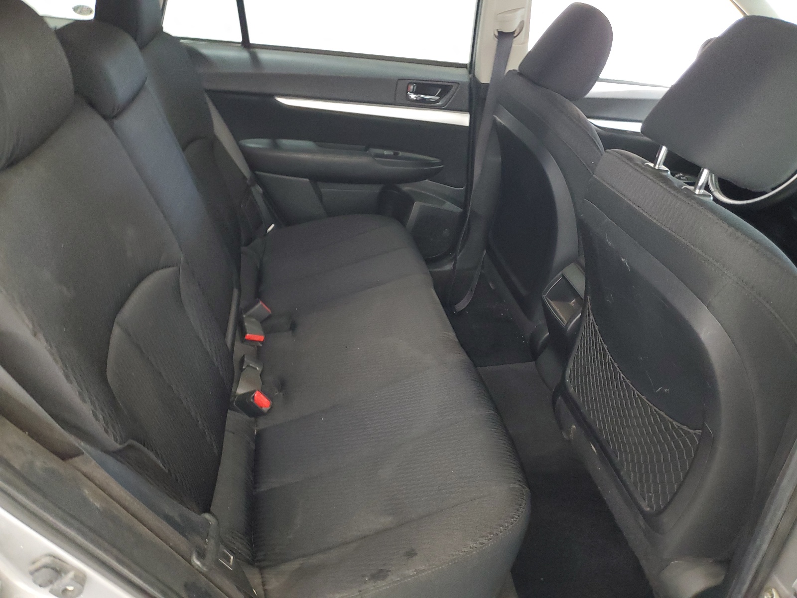 4S4BRBCC7B3384775 2011 Subaru Outback 2.5I Premium