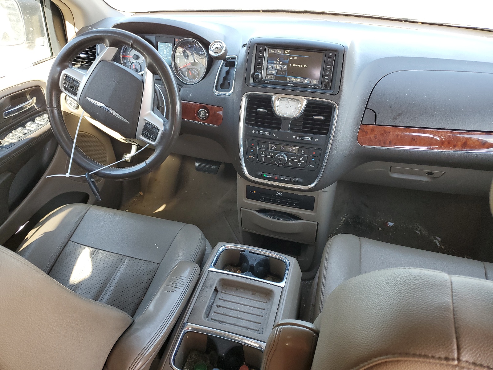 2C4RC1CG3GR188512 2016 Chrysler Town & Country Touring L