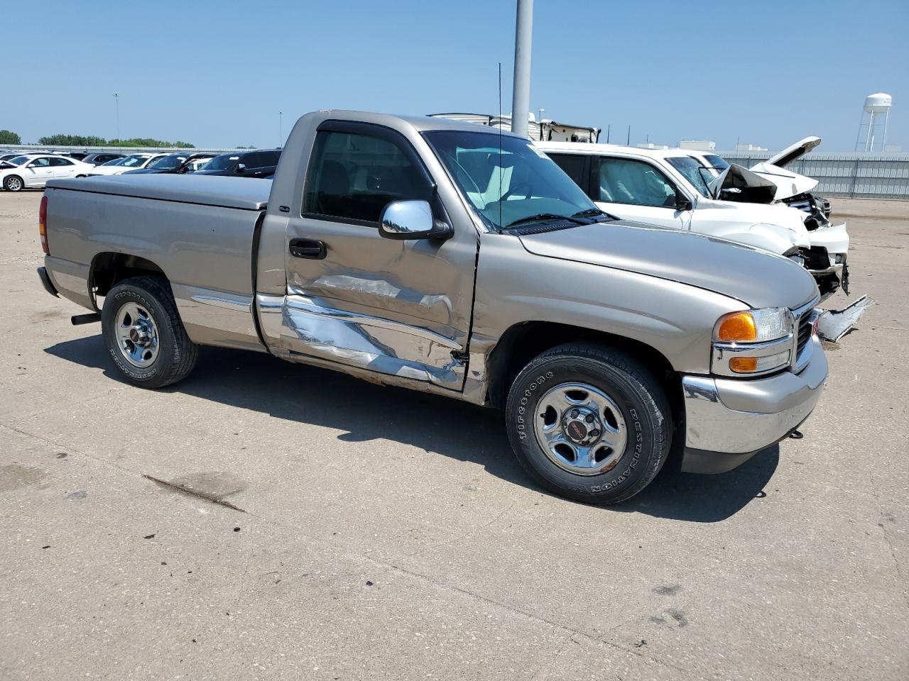 2002 GMC New Sierra C1500 VIN: 1GTEC14V62Z124037 Lot: 62468624