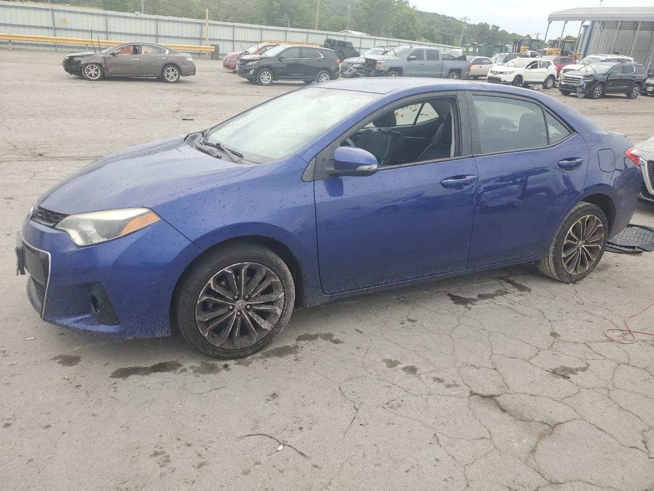 2T1BURHE3FC337133 2015 TOYOTA COROLLA - Image 1