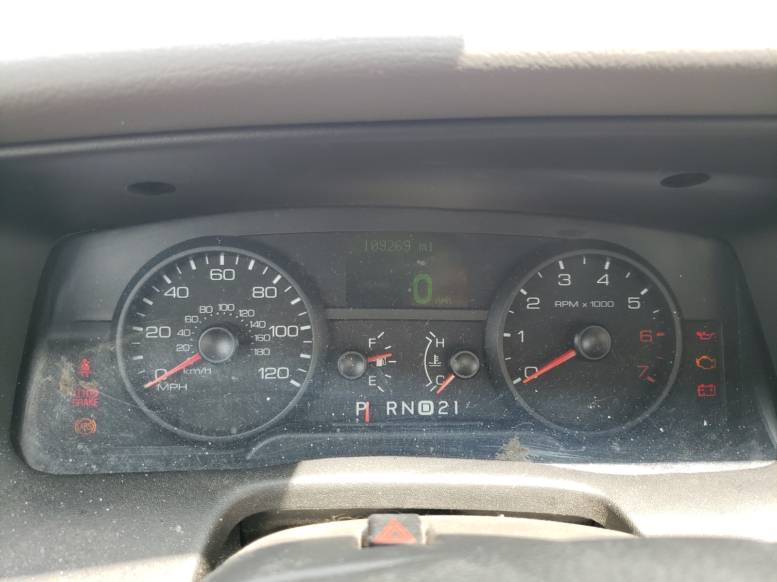 2FABP7EV2BX148596 2011 Ford Crown Victoria Lx