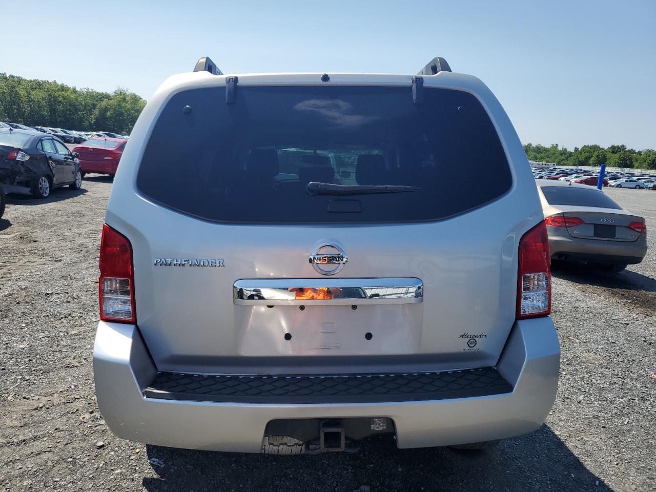 2011 Nissan Pathfinder S VIN: 5N1AR1NB7BC633733 Lot: 63790254