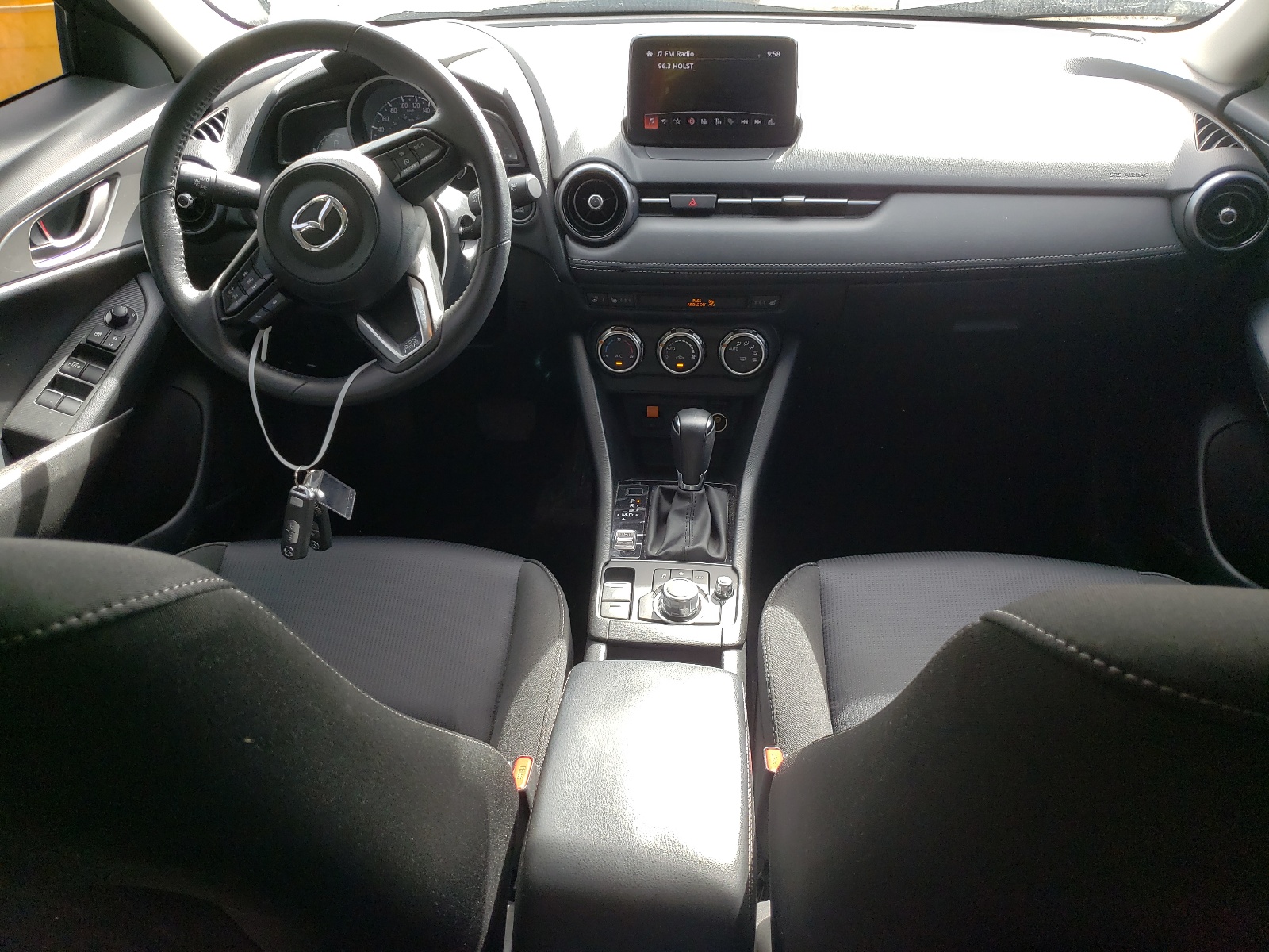 JM1DKFC70K0437944 2019 Mazda Cx-3 Touring