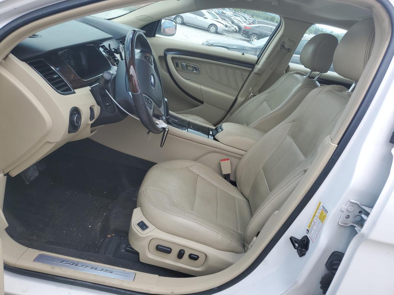 2015 Ford Taurus Limited VIN: 1FAHP2F88FG153349 Lot: 63420284