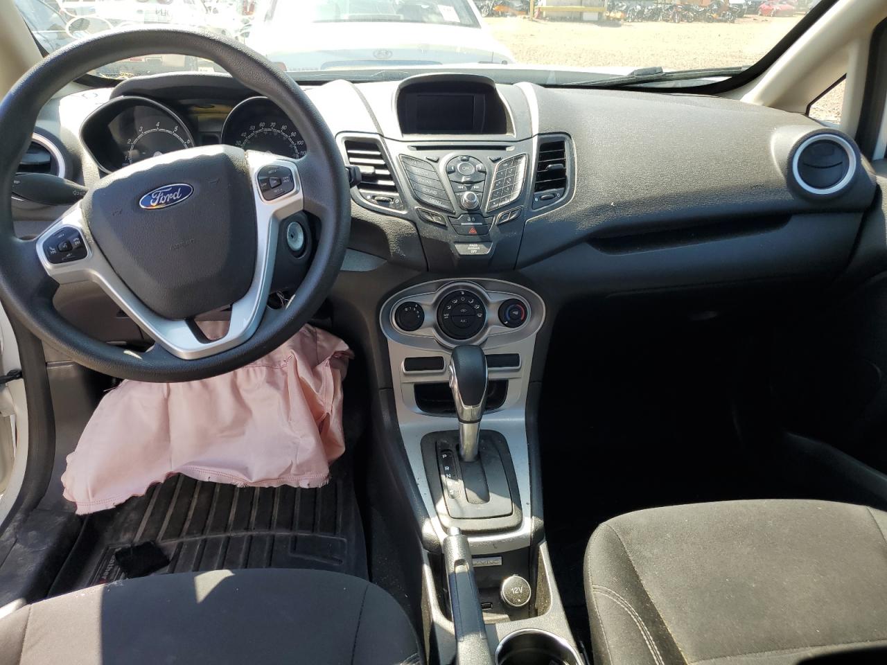 3FADP4BJ7KM116893 2019 Ford Fiesta Se