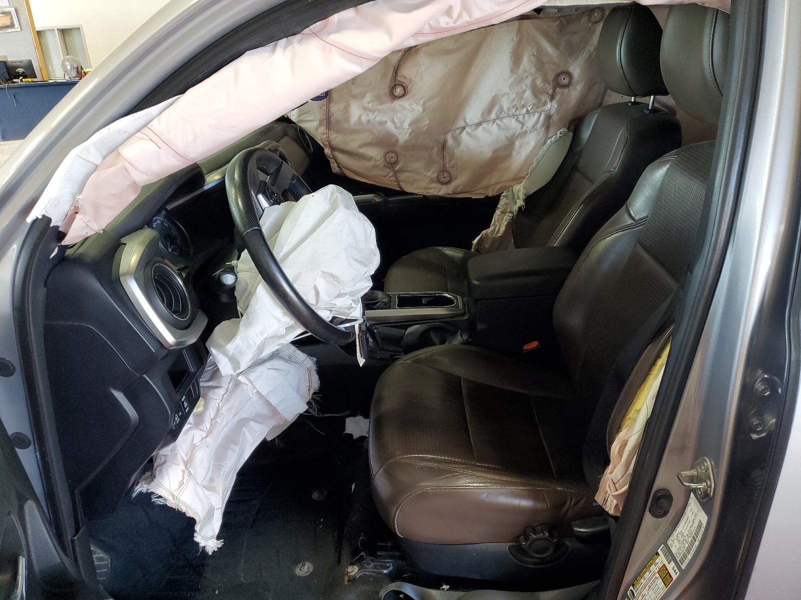 3TMGZ5AN6GM011409 2016 Toyota Tacoma Double Cab