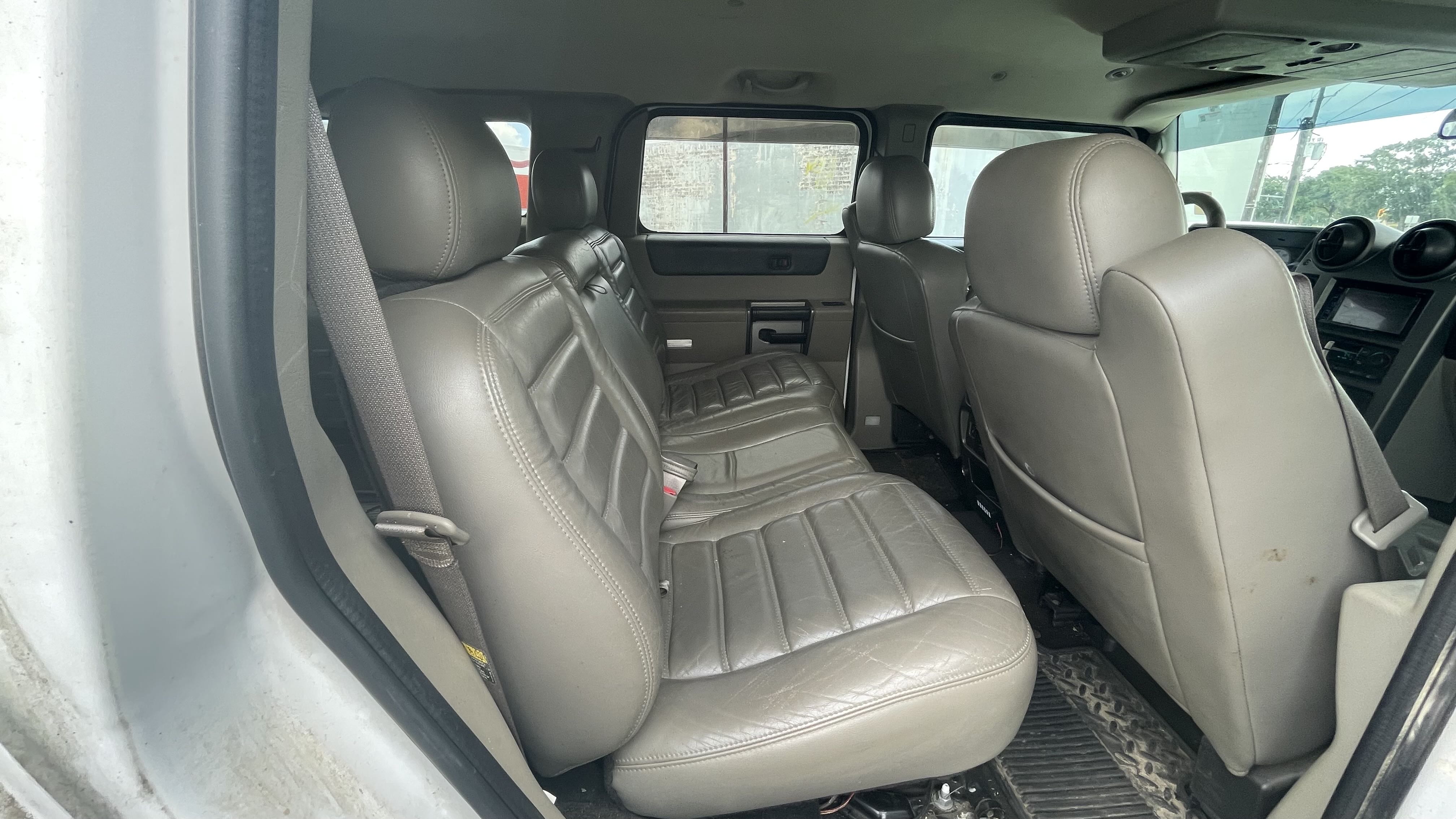 5GRGN23U73H107285 2003 Hummer H2