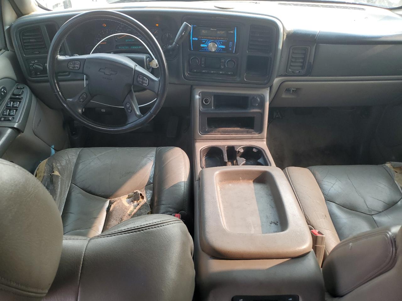 2003 Chevrolet Tahoe C1500 VIN: 1GNEC13Z73R126344 Lot: 64321344