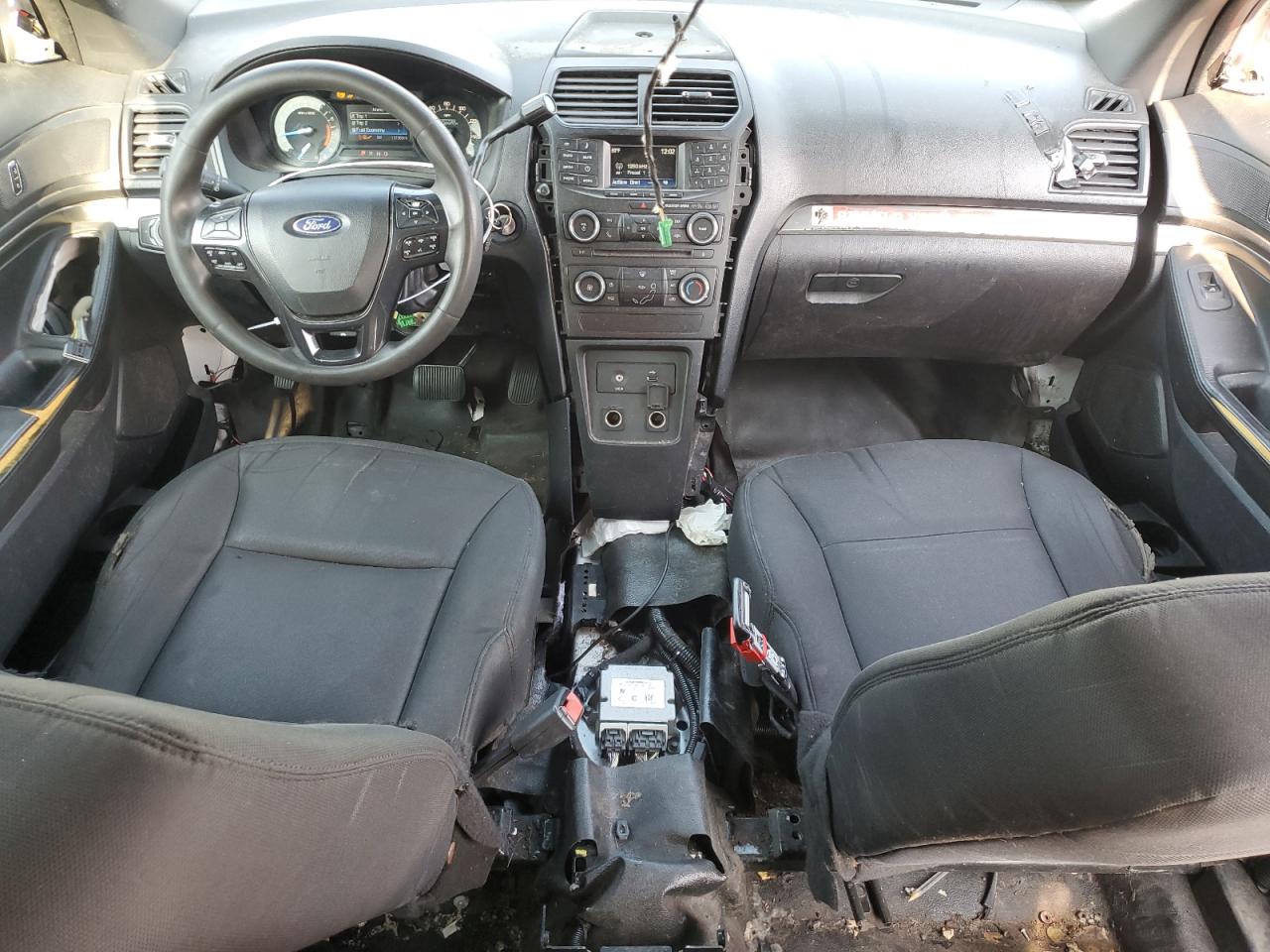 2017 Ford Explorer Police Interceptor VIN: 1FM5K8AR4HGA77173 Lot: 62661254