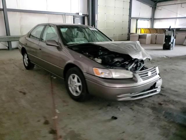 1999 Toyota Camry Ce VIN: 4T1BG22KXXU468623 Lot: 64459884