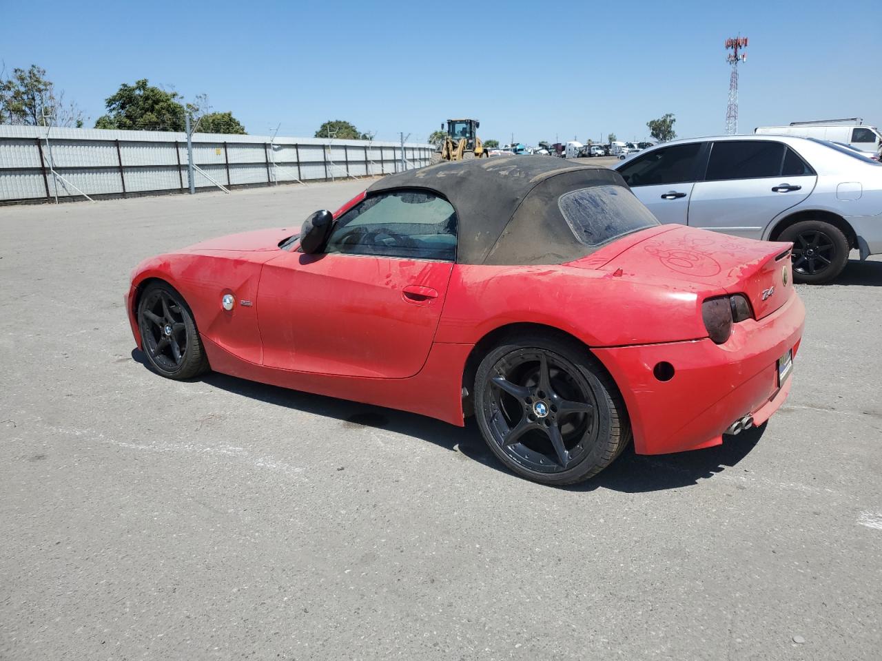 2003 BMW Z4 2.5 VIN: 4USBT33413LS42681 Lot: 64260954