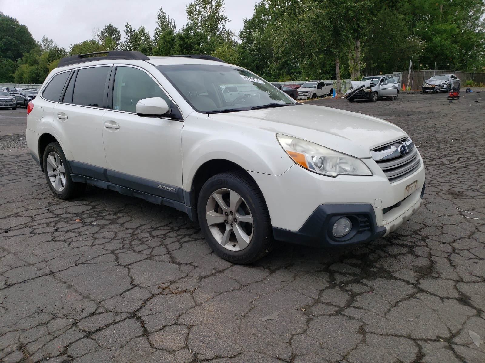 2014 Subaru Outback 2.5I Limited vin: 4S4BRBLC4E3312632