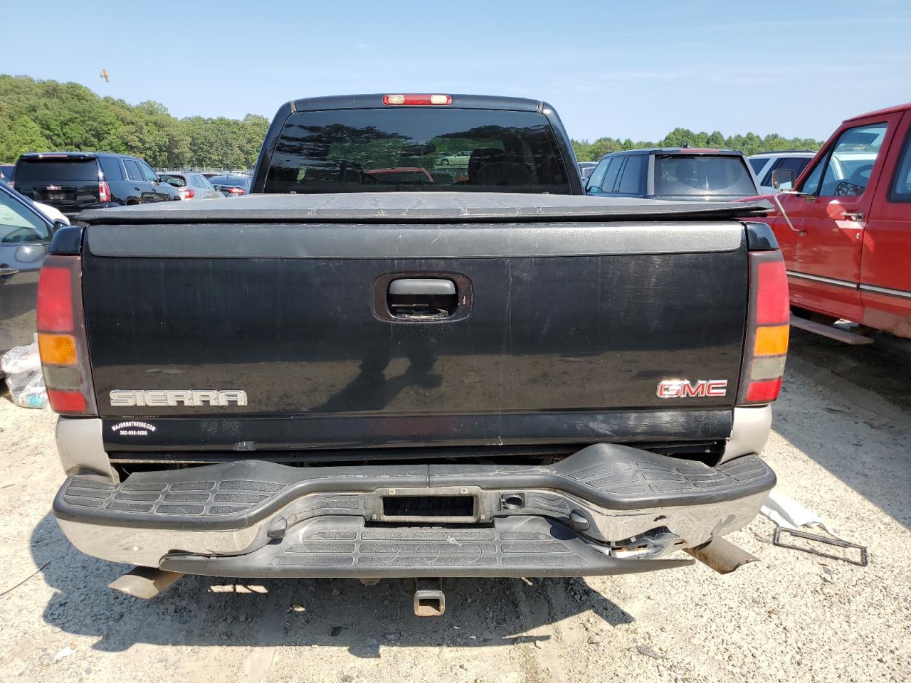 2005 GMC New Sierra K1500 VIN: 1GTEK19B95Z214224 Lot: 62803924