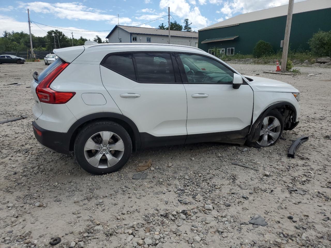 2019 Volvo Xc40 T5 Momentum VIN: YV4162UK1K2137236 Lot: 62537724