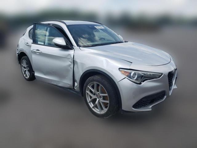  ALFA ROMEO STELVIO 2018 Сріблястий