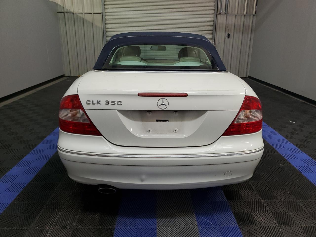 WDBTK56F07T083565 2007 Mercedes-Benz Clk 350