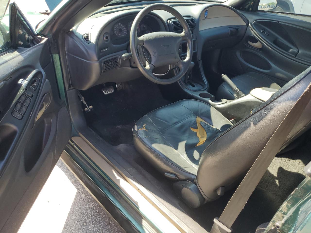 2000 Ford Mustang VIN: 1FAFP444XYF165739 Lot: 62042354