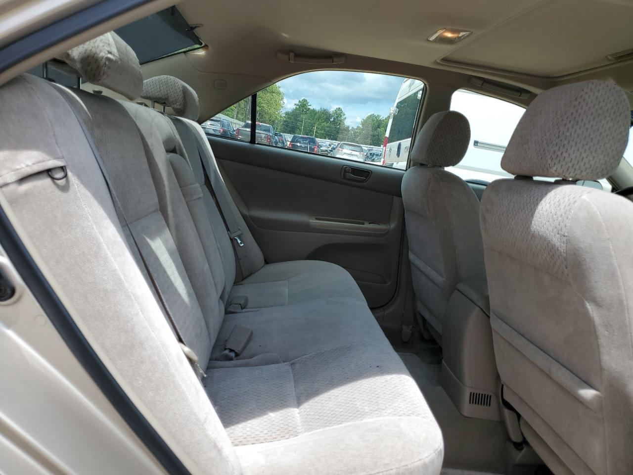 2003 Toyota Camry Le VIN: 4T1BE30K33U772692 Lot: 65030284