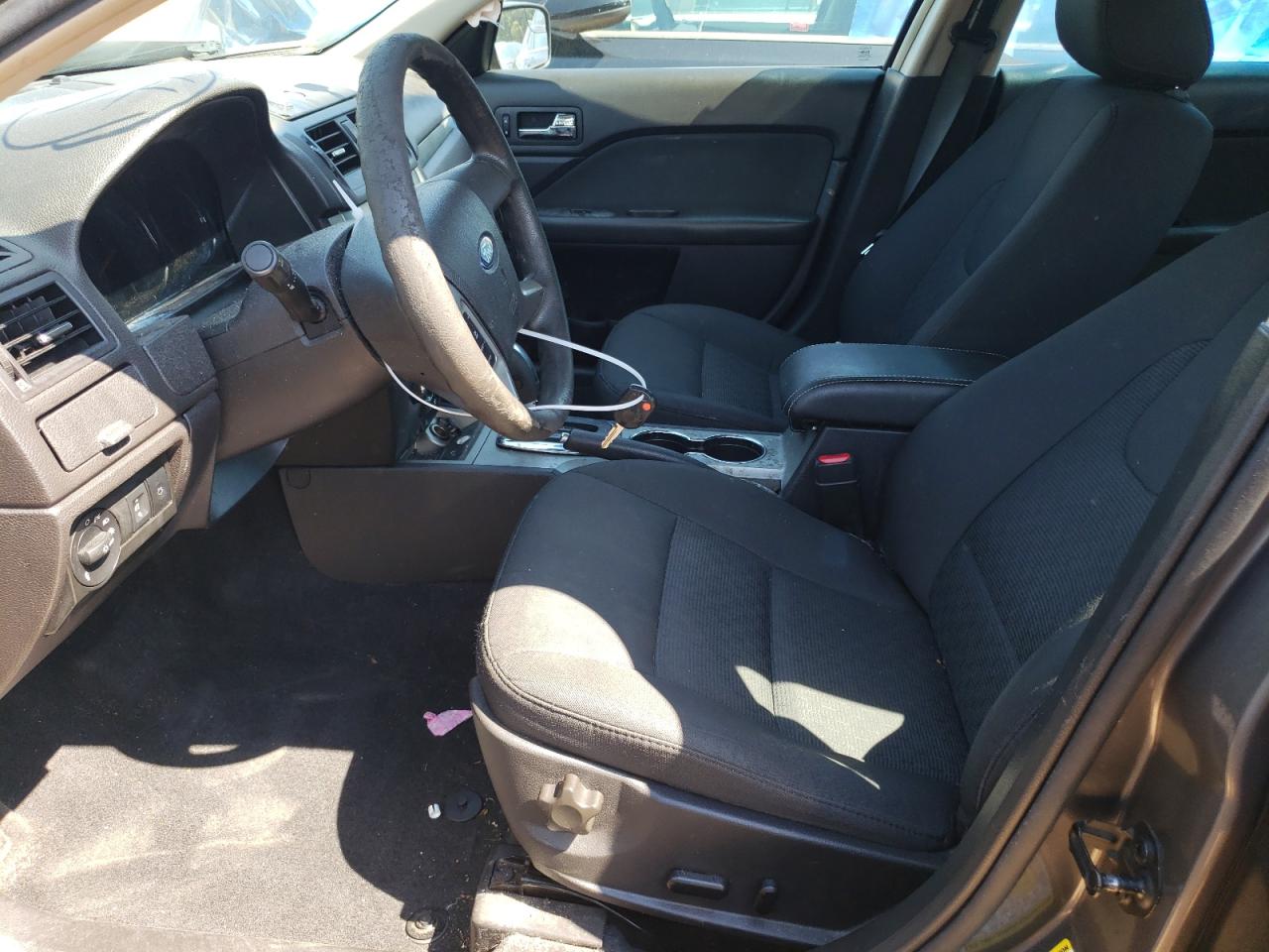 2011 Ford Fusion Se VIN: 3FAHP0HA1BR235673 Lot: 60098584