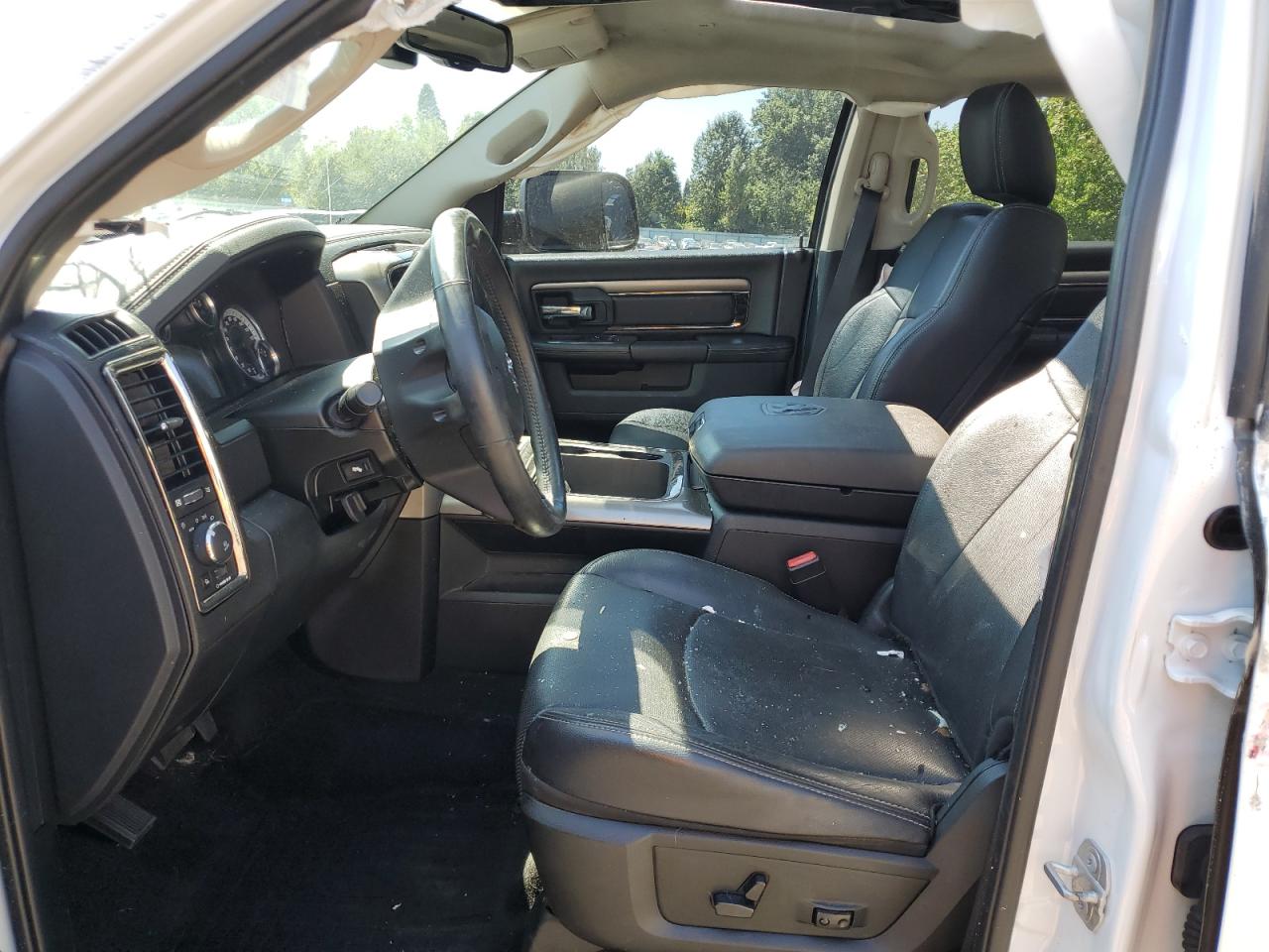 2017 RAM 1500 - Image 7
