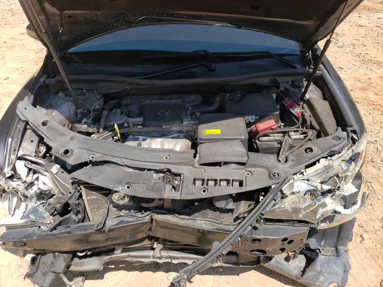 2014 Toyota Camry - Image 13
