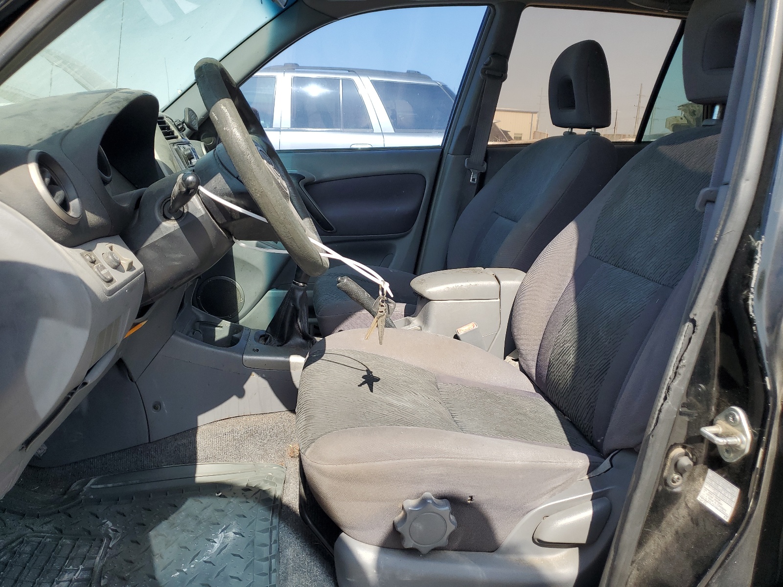 JTEGH20V310009139 2001 Toyota Rav4