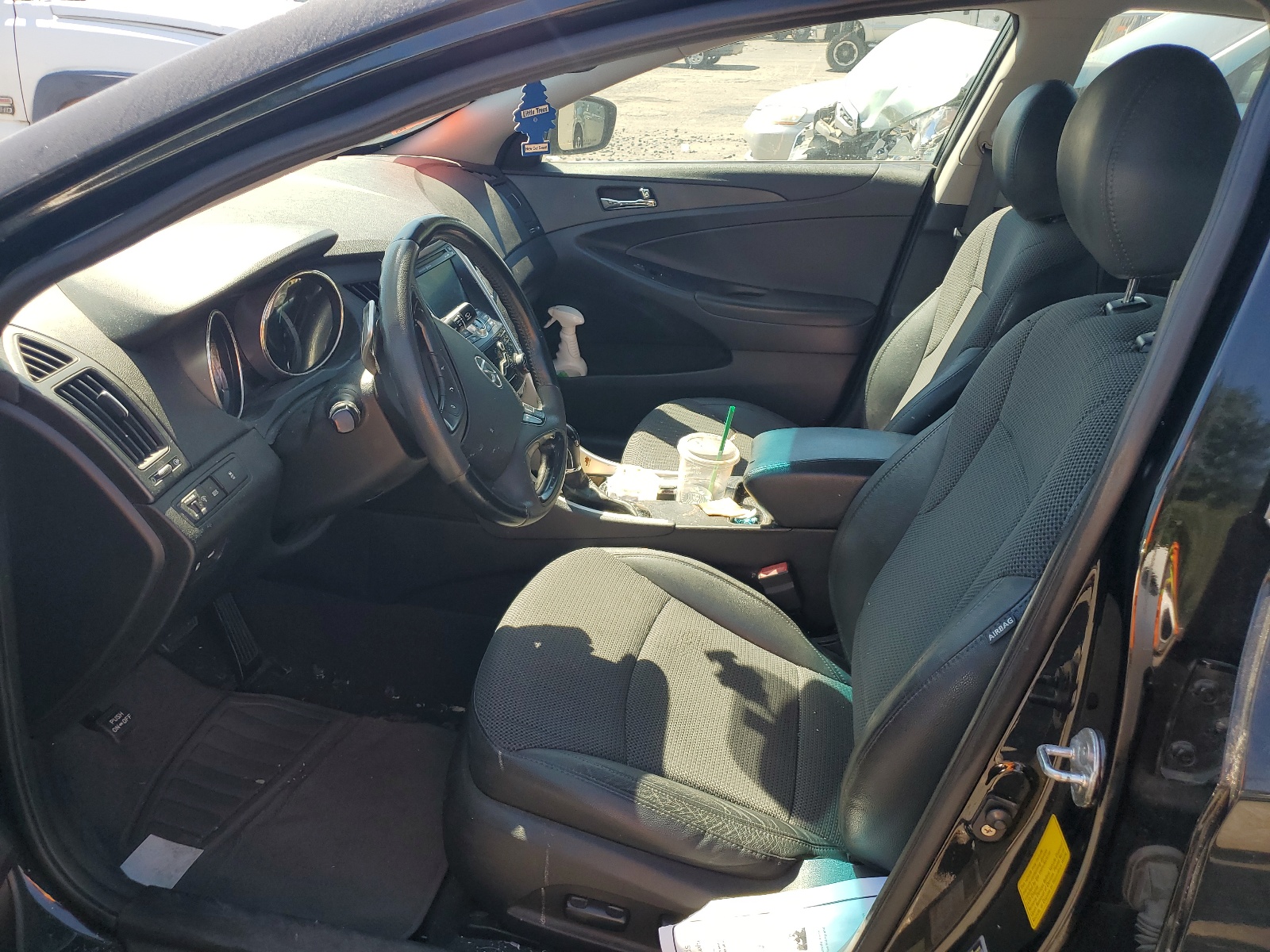 5NPEC4AB2BH183623 2011 Hyundai Sonata Se