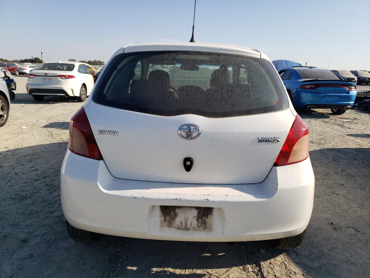 2007 Toyota Yaris VIN: JTDJT923675138517 Lot: 63879314