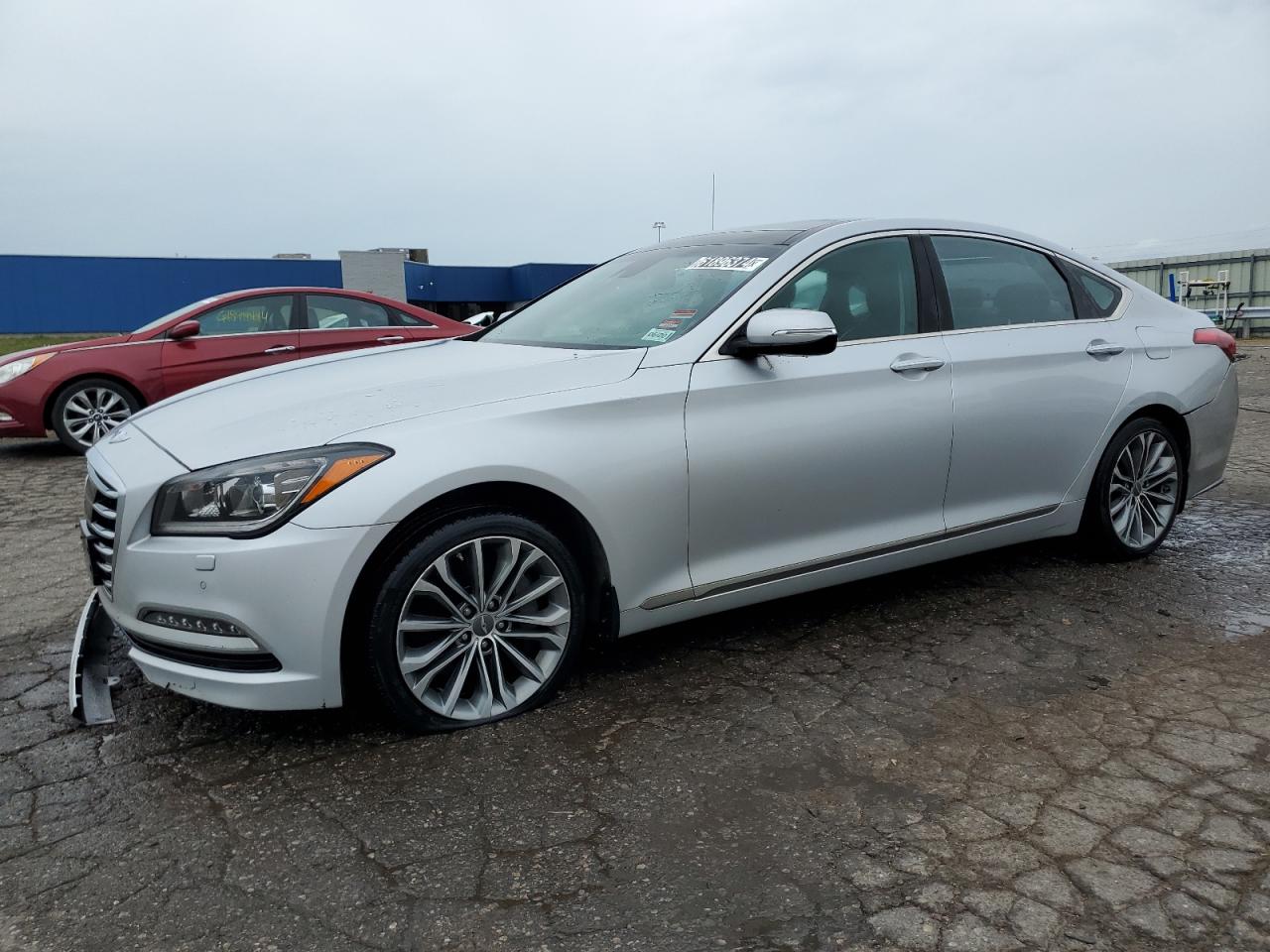 2016 Hyundai Genesis 3.8L for Sale in Woodhaven, MI - Front End