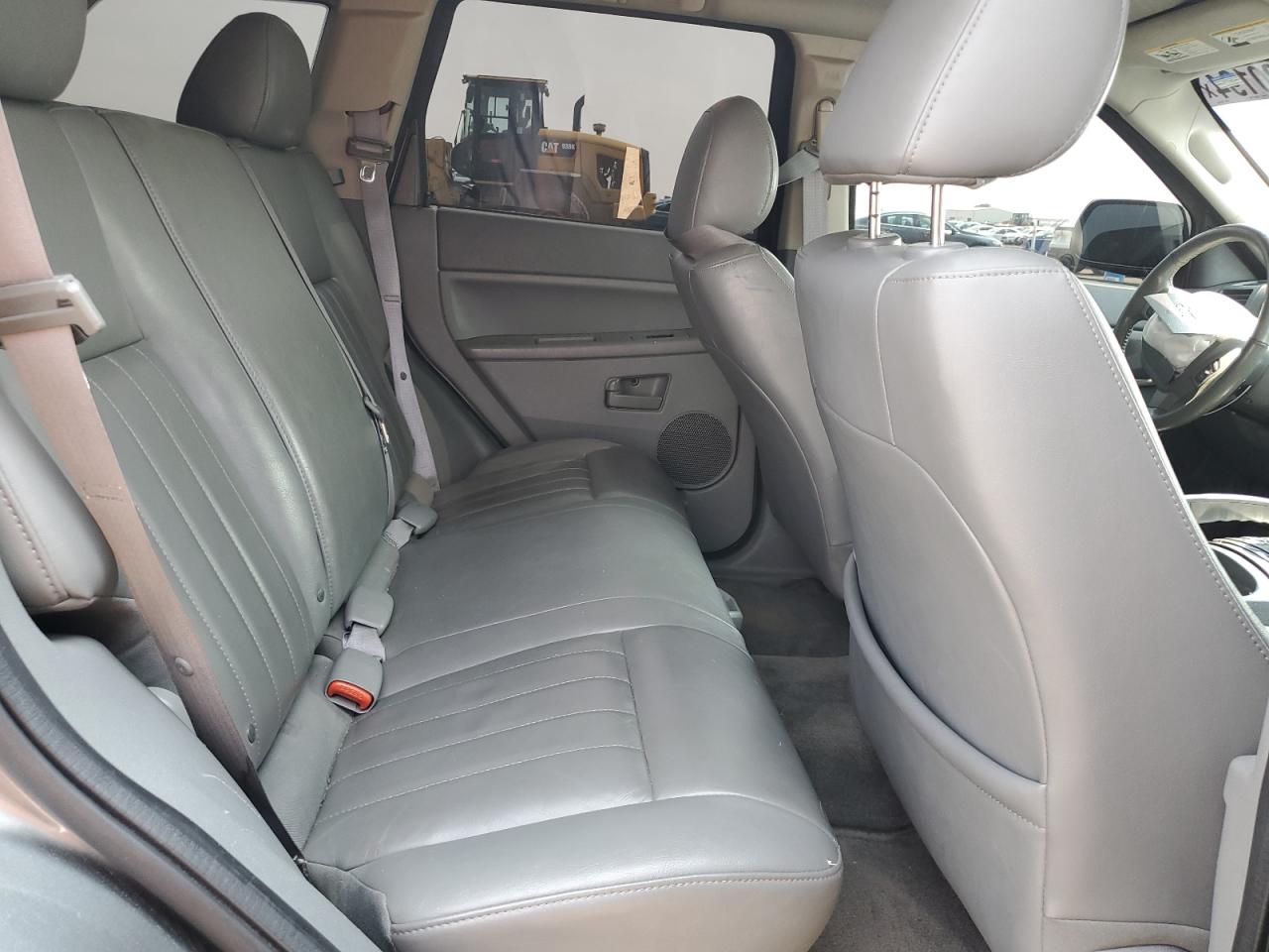 2007 Jeep Grand Cherokee Laredo VIN: 1J8HR48P97C697333 Lot: 64230194