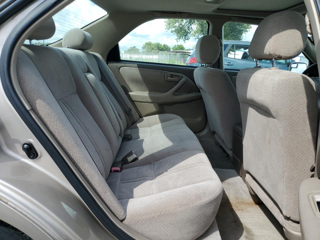 2000 Toyota Camry Ce VIN: 4T1BG22K8YU742063 Lot: 63006104