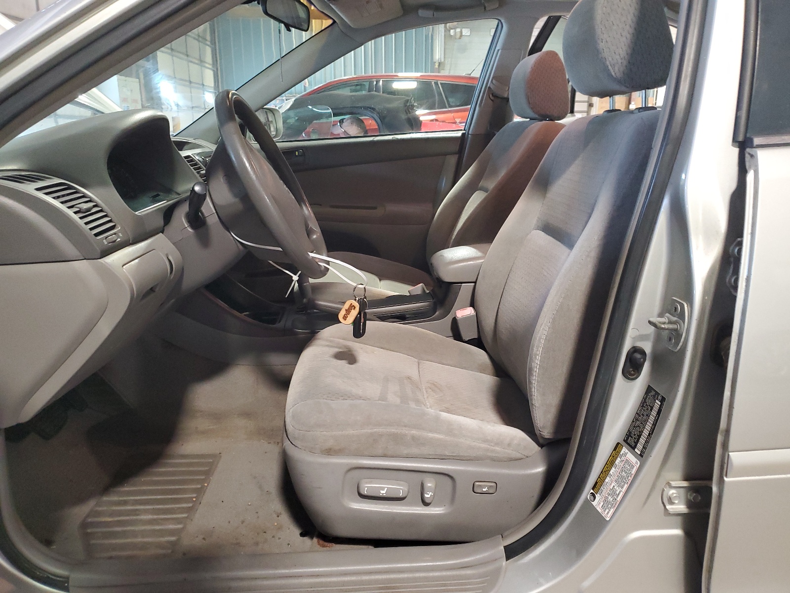 4T1BE32K04U901499 2004 Toyota Camry Le