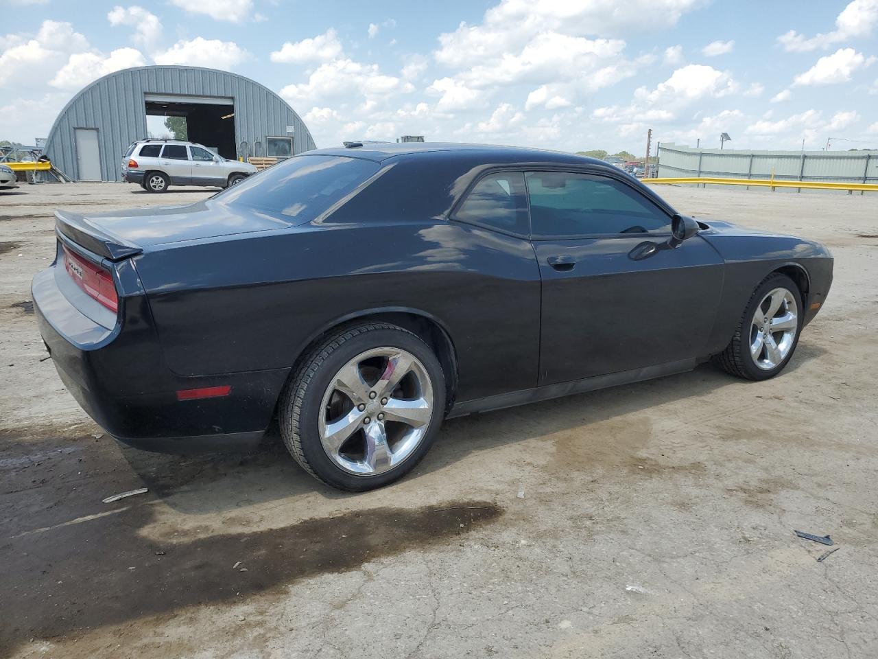 2C3CDYAG3EH261383 2014 Dodge Challenger Sxt