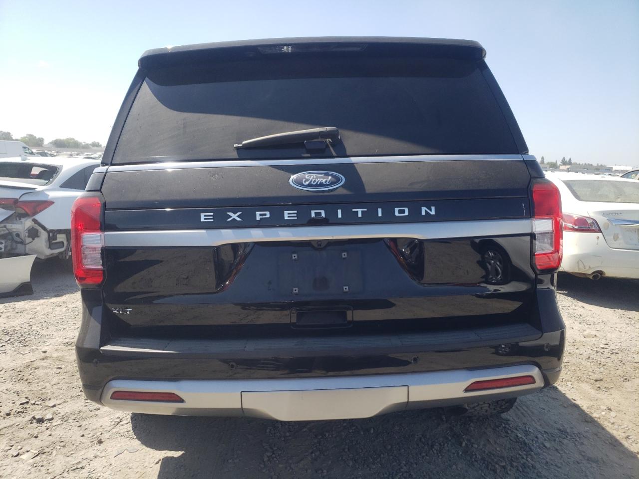 2022 Ford Expedition Xlt VIN: 1FMJU1JT0NEA04661 Lot: 64086054
