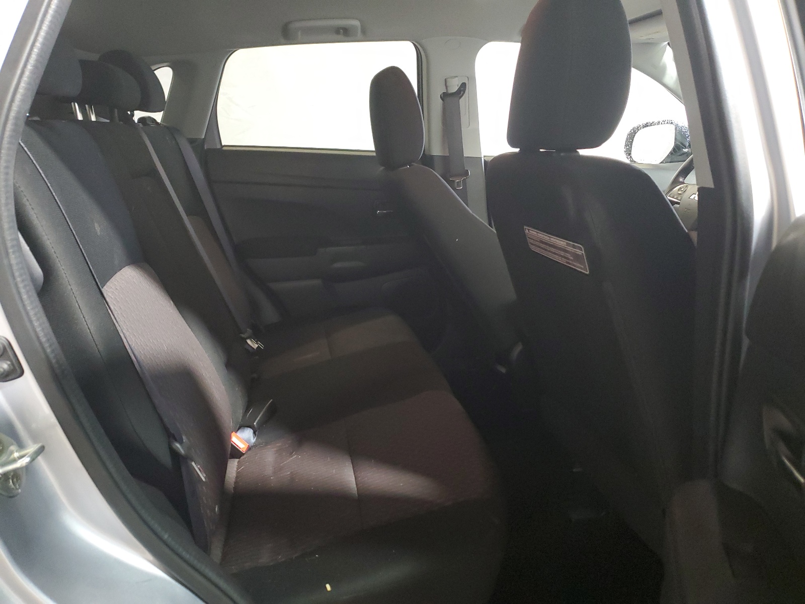 JA4AR3AW2GZ042331 2016 Mitsubishi Outlander Sport Es