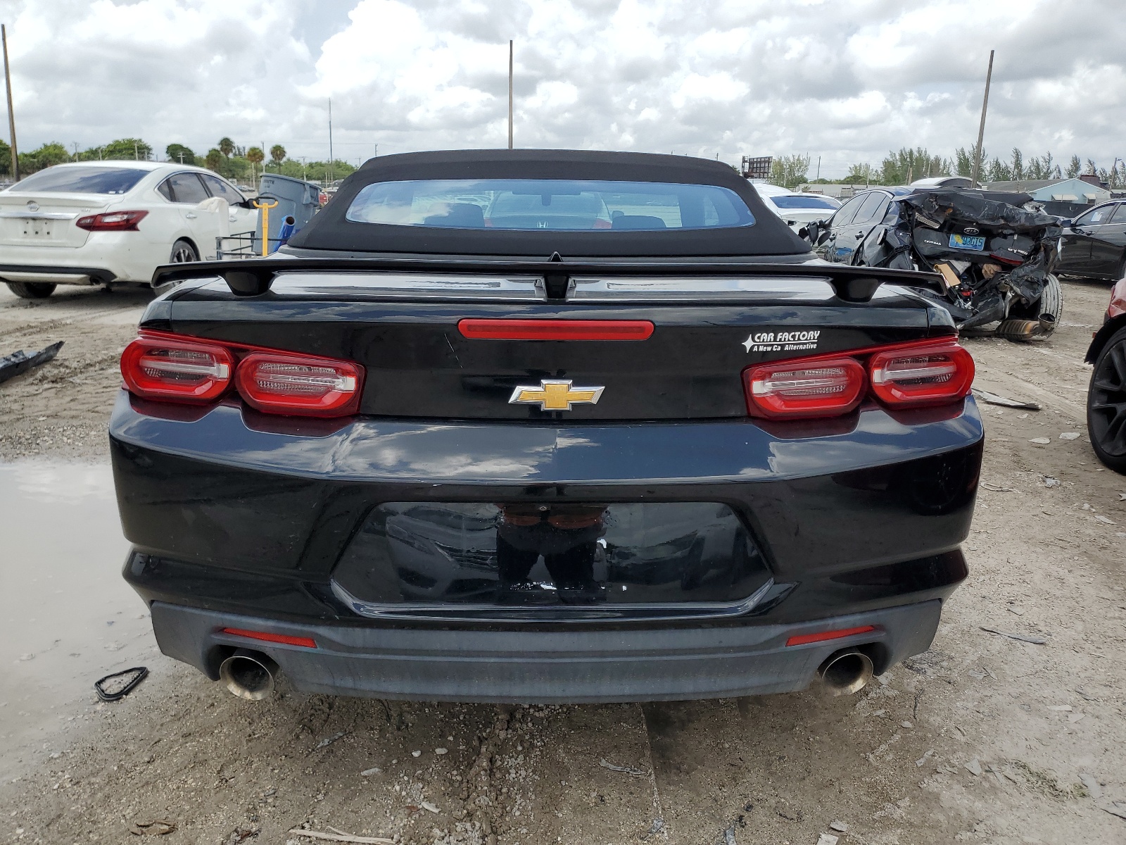 2020 Chevrolet Camaro Ls vin: 1G1FB3DS0L0106737