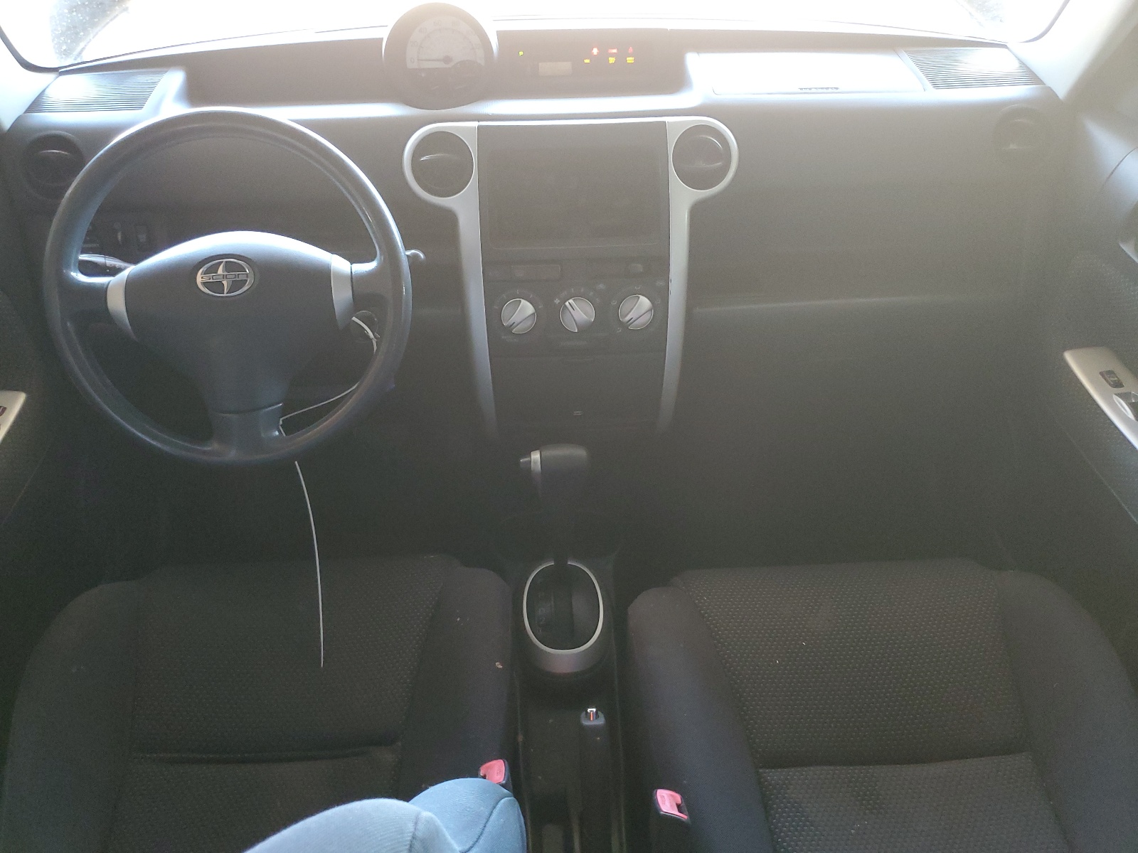 JTLKT324954029762 2005 Toyota Scion Xb