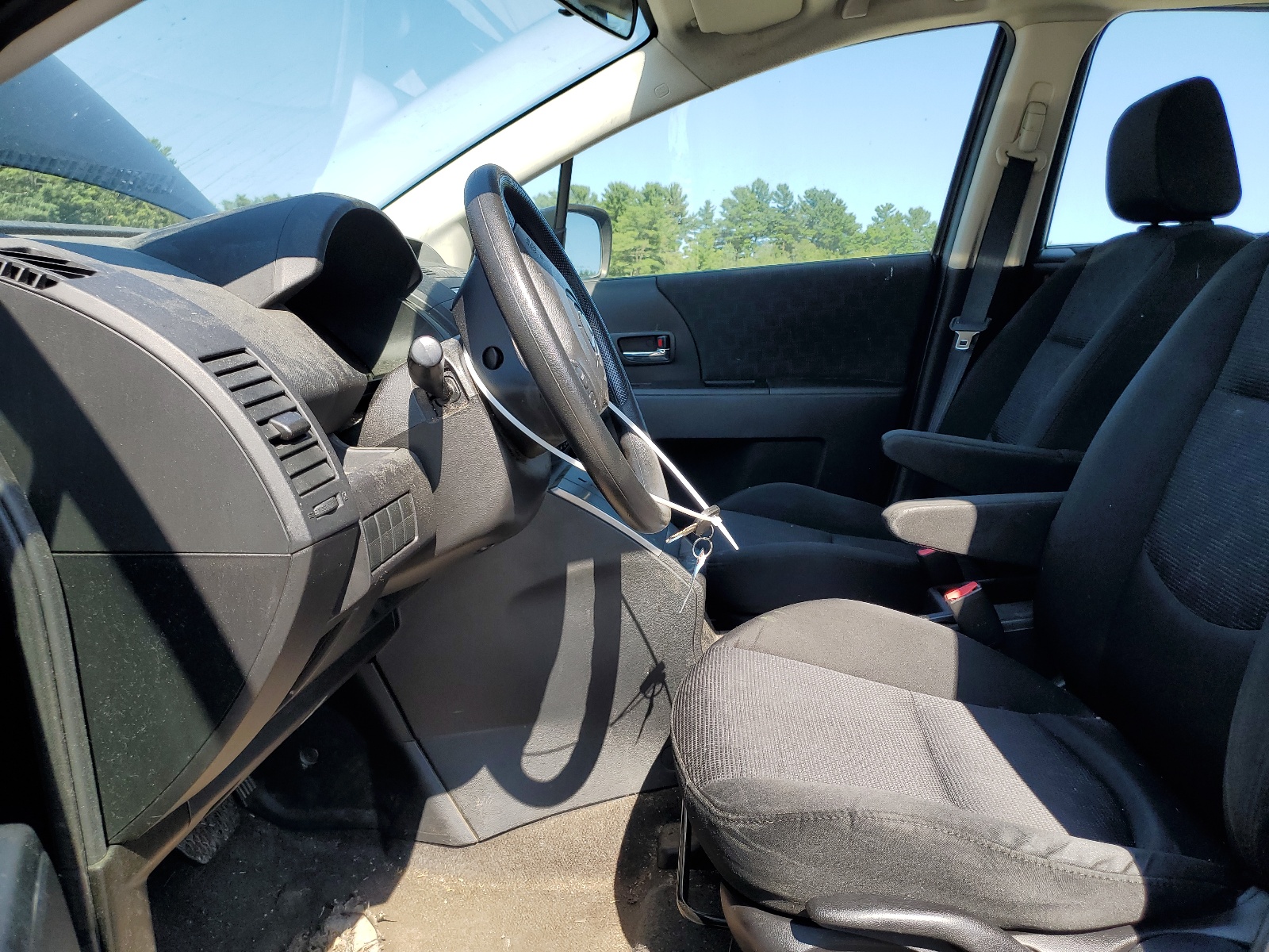 JM1CR2WL9A0360692 2010 Mazda 5