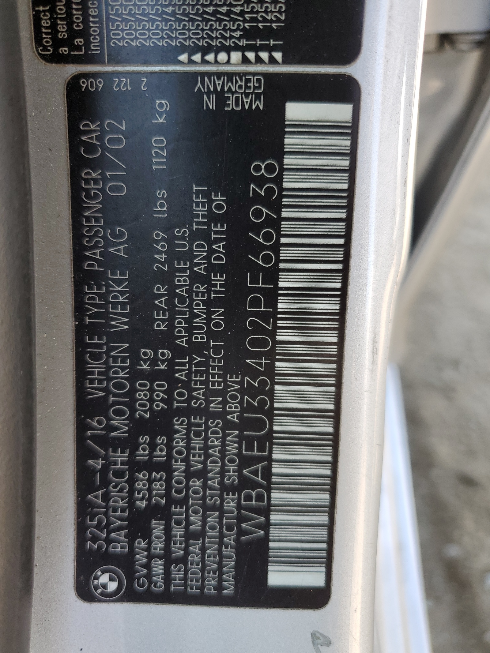 WBAEU33402PF66938 2002 BMW 325 Xi